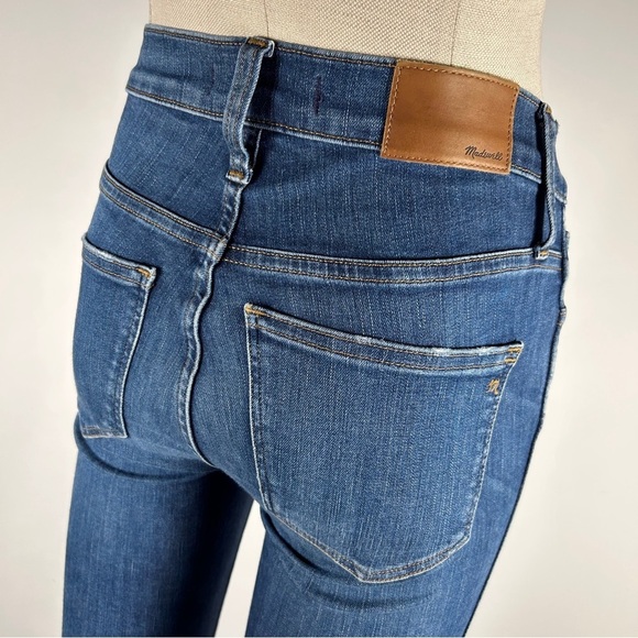 Madewell High Rise Button-Fly Jeans in Denim Blue Size 24 - Picture 4 of 11